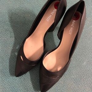 Nine West Black Medium Heel Pumps Size 10